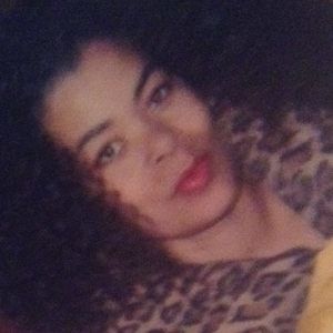 Meet your Posher, Cassandra